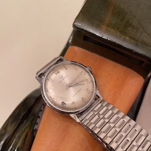 Vintage HELBROS invincible 17 jewels